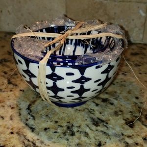 New set of 3 West Elm indigo tie-dye bowls